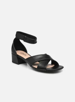      Clarks Caroleigh Rise - Zwart   